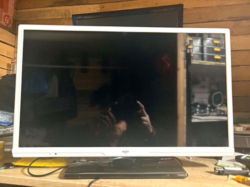 Bush smart 24in led - bush, tv