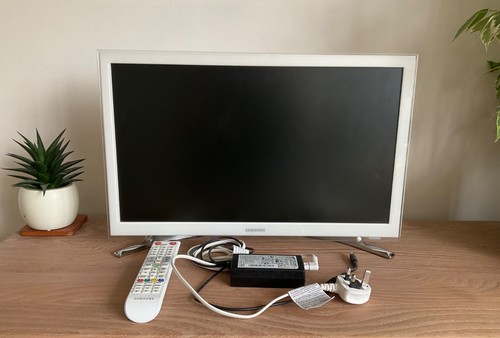 Samsung ue22f5410ak smart - 22",
